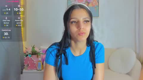 Sara online show from 06/26/26, 07:57