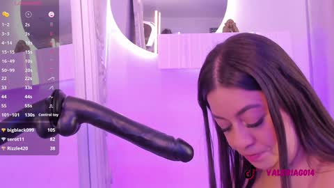 Snapshot of sarah_bonneth chatting on 02/03/25, 02:02 Sarah Bonneth online show from 02/03/25, 02:02