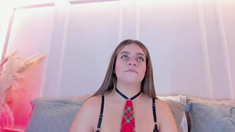 Sarah Bonneth online show from 06/09/26, 11:33