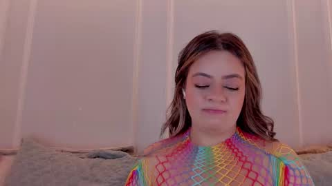 Sarah Bonneth online show from 06/22/26, 11:40