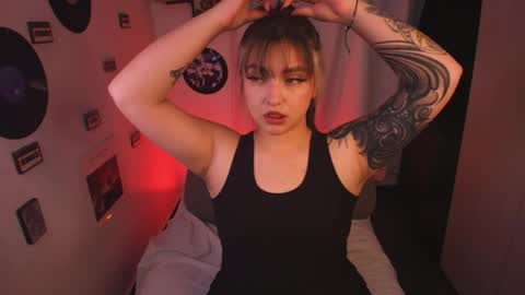 Snapshot of sarah_cuteeyes chatting on 04/03/26, 03:59 Sara online show from 04/03/26, 03:59