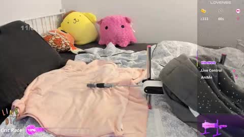 Sarah online show from 11/07/25, 01:16