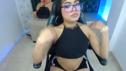 Sara online show from 10/07/25, 02:09