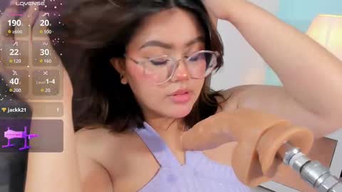 Sarah online show from 02/22/25, 04:07