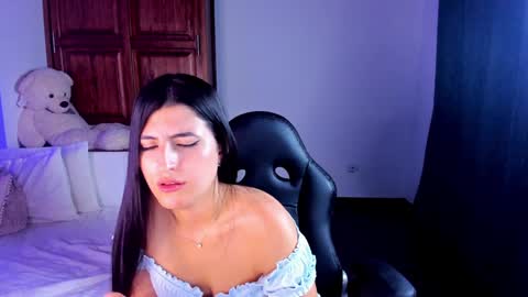 Sarah Independent model online show from 01/11/25, 01:37