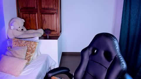 Sarah Independent model online show from 02/20/25, 10:48