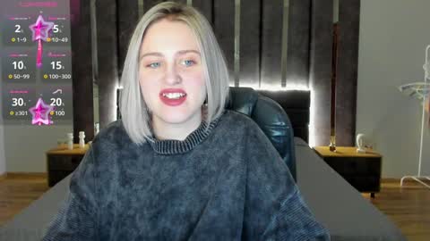 Snapshot of sarah_soul chatting on 01/01/25, 02:41 Sarah online show from 01/01/25, 02:41