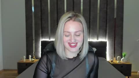 Snapshot of sarah_soul chatting on 01/09/25, 03:58 Sarah online show from 01/09/25, 03:58