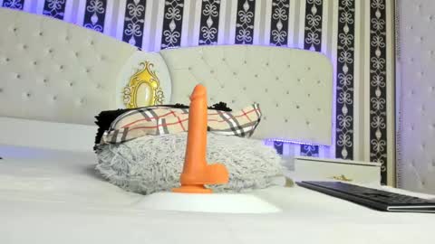 Sarah online show from 03/01/25, 11:26