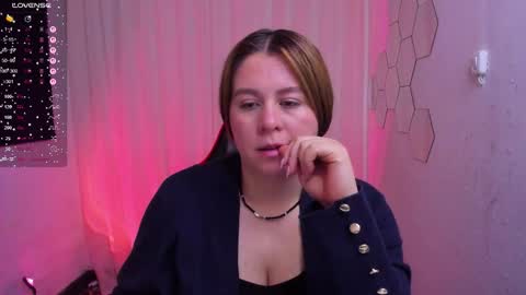 Sarah online show from 02/03/26, 06:22