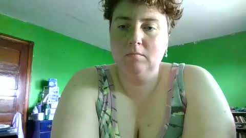 Snapshot of sarah_the_muse chatting on 06/08/26, 06:41 Sarah online show from 06/08/26, 06:41