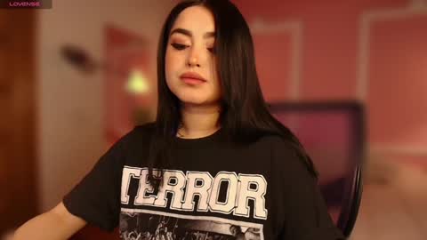   online show from 02/01/25, 03:41