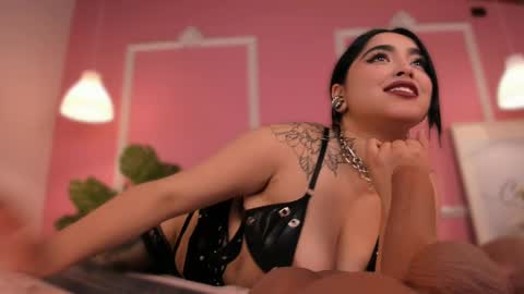   online show from 03/07/25, 08:13