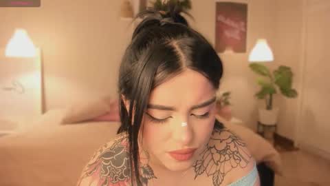   online show from 09/12/25, 06:13