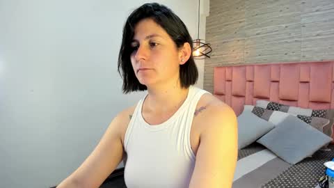 Sarah Deyvis online show from 03/08/25, 05:43