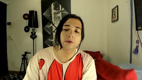  SARAHJEY     online show from 05/05/26, 05:43