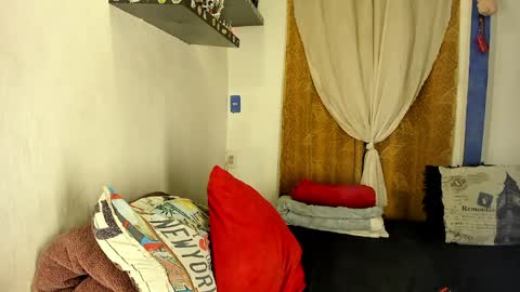  SARAHJEY     online show from 06/16/26, 02:52