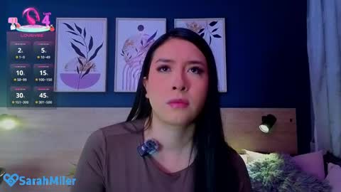 Snapshot of sarahmiler_ chatting on 03/31/26, 11:43 Sarah online show from 03/31/26, 11:43
