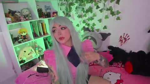 Snapshot of sarahminage_ chatting on 12/05/25, 04:58 Sarah NEW ACCOUNT online show from 12/05/25, 04:58