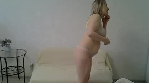 Snapshot of sarahphelps chatting on 05/12/26, 01:52 sarahphelps online show from 05/12/26, 01:52