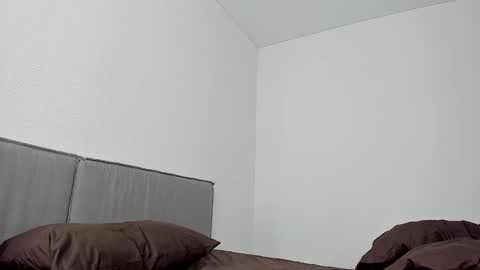 sarahphyllis online show from 12/21/24, 02:09