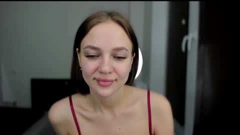 sarahphyllis online show from 01/08/25, 07:56