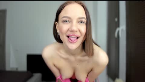 sarahphyllis online show from 01/23/25, 09:18