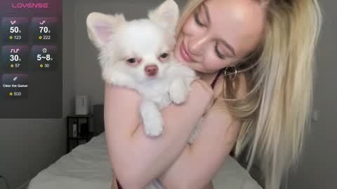 Snapshot of sarahphyllis chatting on 03/17/26, 08:56 sarahphyllis online show from 03/17/26, 08:56