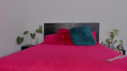 Girl next door online show from 01/18/25, 05:48