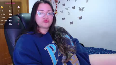 Sarah online show from 02/13/25, 05:05