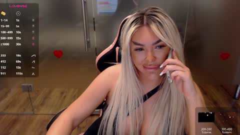 Sarah online show from 07/07/26, 07:23