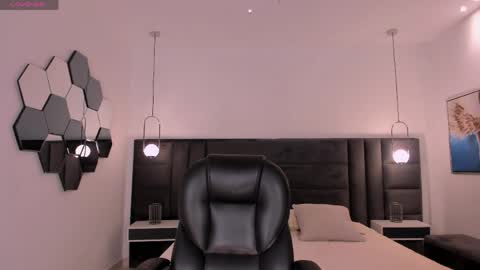Sarah  independent model online show from 04/26/26, 05:32
