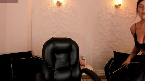 Sarah  independent model online show from 05/10/26, 04:06