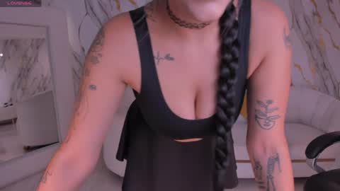 Sarah  independent model online show from 05/14/26, 05:14