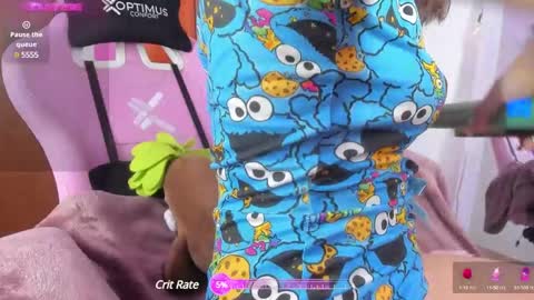 sara  online show from 03/12/25, 01:47