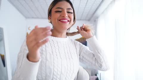 Sara online show from 12/14/24, 09:24