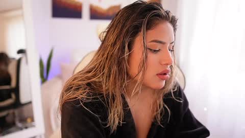 Sara online show from 12/26/24, 07:49