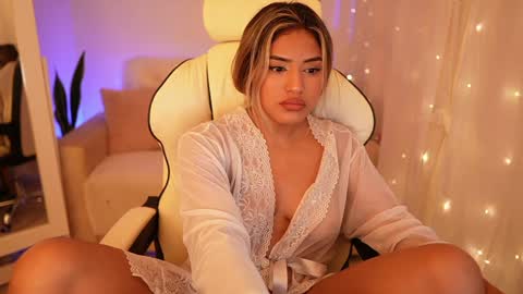 Sara online show from 12/27/24, 12:07