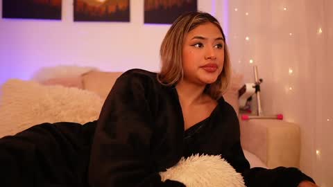 Sara online show from 12/29/24, 12:09