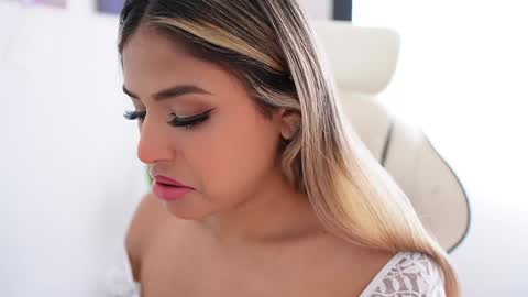 Sara online show from 01/17/25, 08:22