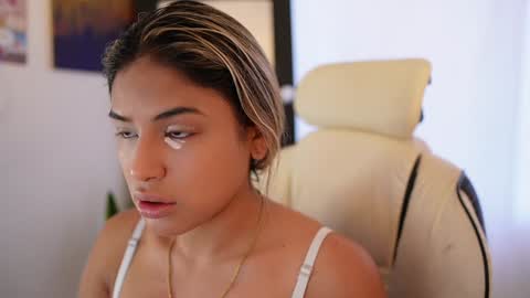 Sara online show from 01/24/25, 10:30