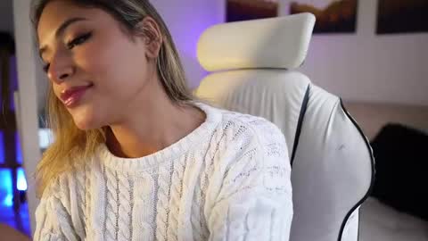 Sara online show from 02/12/25, 10:26