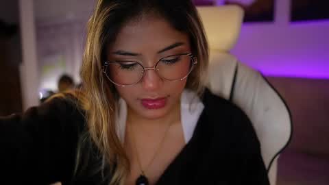 Sara online show from 02/22/25, 02:06