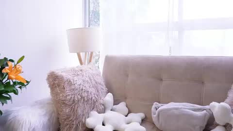 Sara online show from 03/10/25, 10:02