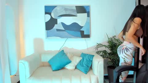 I am Sara  online show from 12/06/24, 06:28