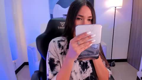 I am Sara  online show from 01/16/26, 12:03