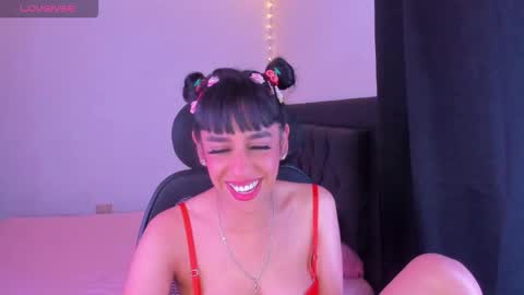 Snapshot of sarapiink chatting on 02/21/26, 02:34 Sara online show from 02/21/26, 02:34