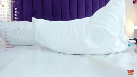 Sara   online show from 12/20/24, 02:30