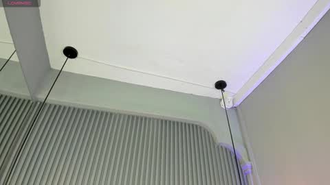 Sara   online show from 11/13/25, 10:41