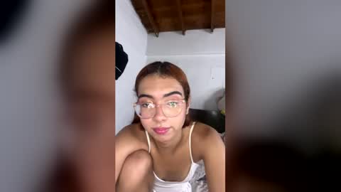 Snapshot of sarasaenz999 chatting on 06/30/26, 03:29 sarasaenz999 online show from 06/30/26, 03:29